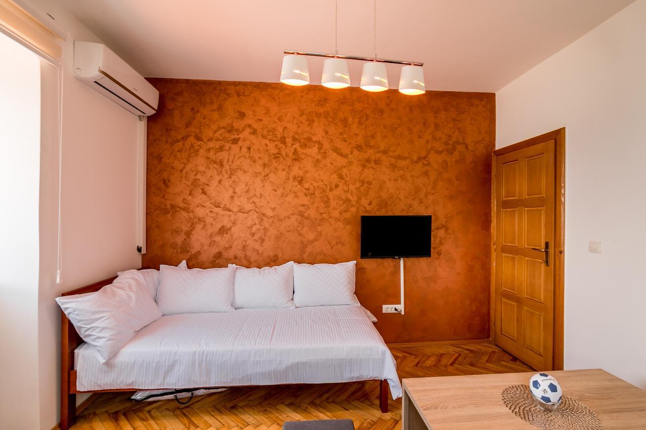 Apartments Villa Jovanka แฮร์เซ็ก-โนวี ภายนอก รูปภาพ