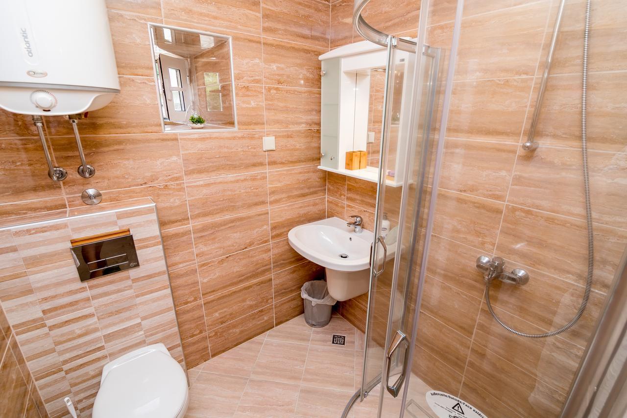 Apartments Villa Jovanka แฮร์เซ็ก-โนวี ภายนอก รูปภาพ