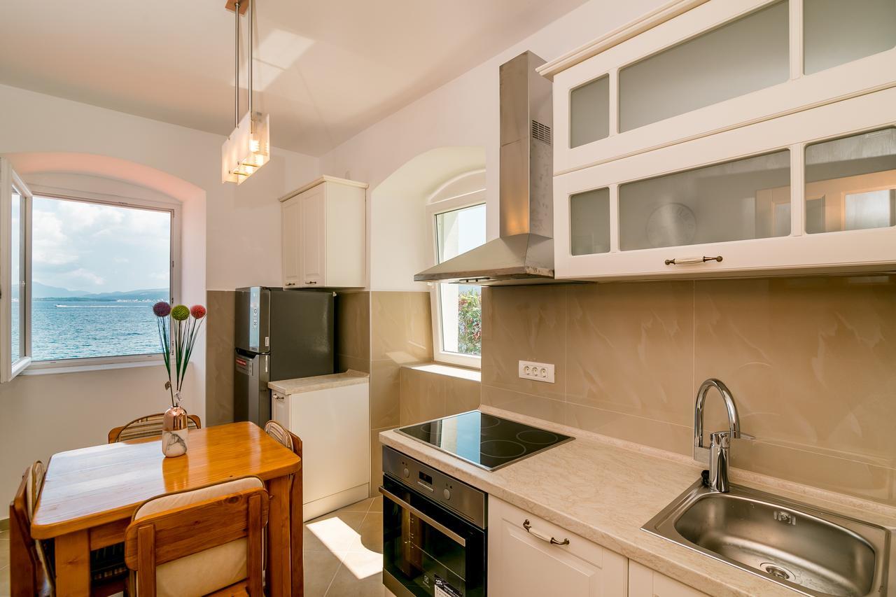 Apartments Villa Jovanka แฮร์เซ็ก-โนวี ภายนอก รูปภาพ